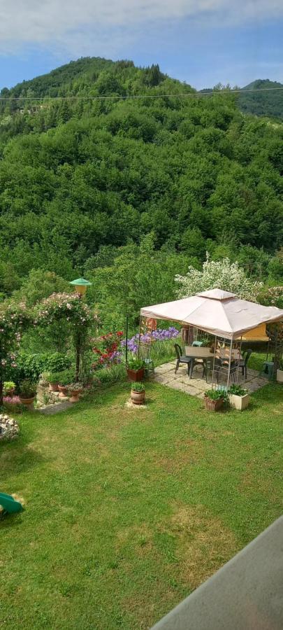Ca D' Fefi Bed & Breakfast Gorzegno Exterior photo